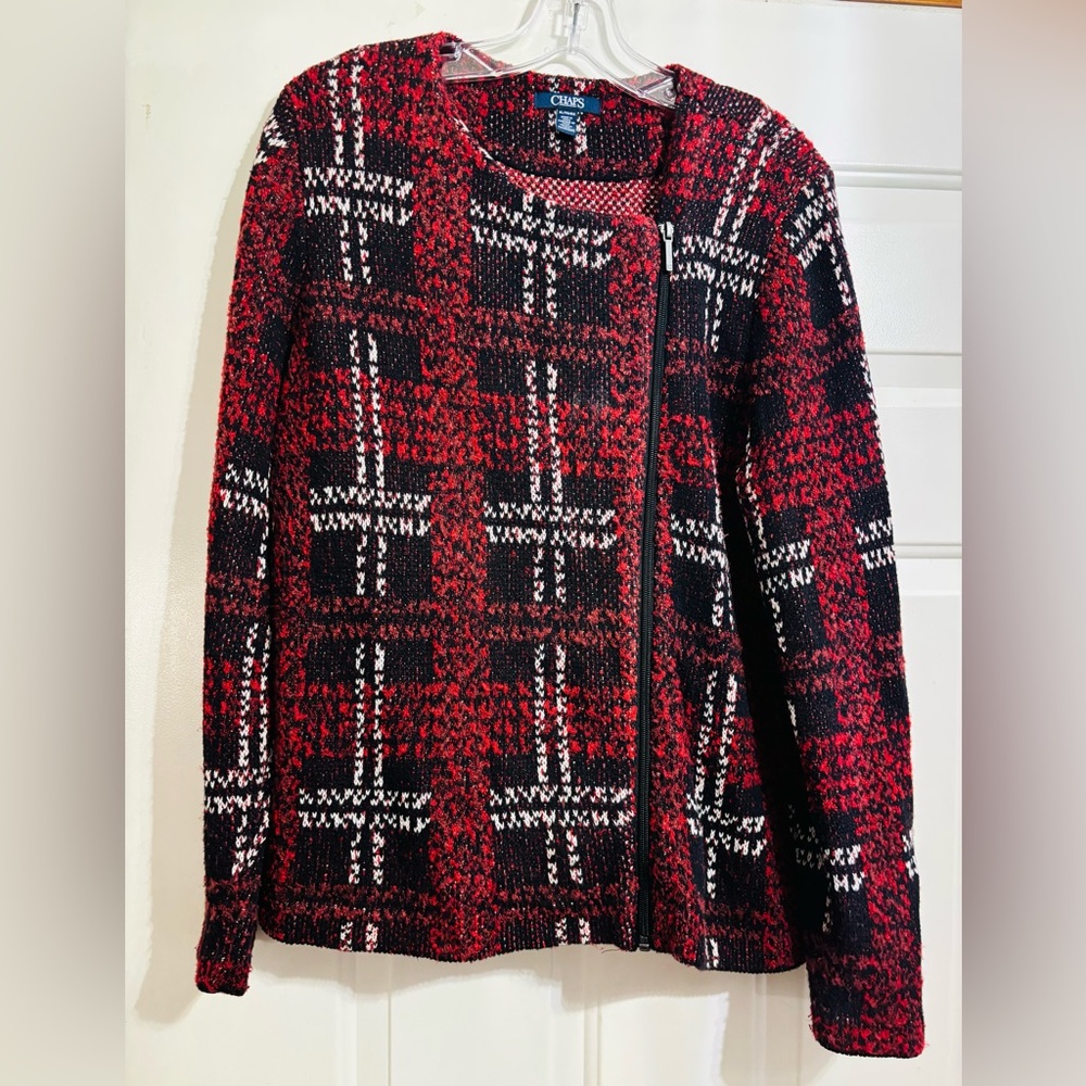 Classy CHAPS zip-up chunky sweater